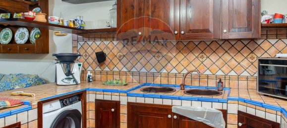 Villa de 3 dormitorios en Aci Sant'Antonio, Italy No. 131065 7