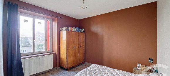 2 Schlafzimmer Haus in Volvic, France, Nr. 64985 11