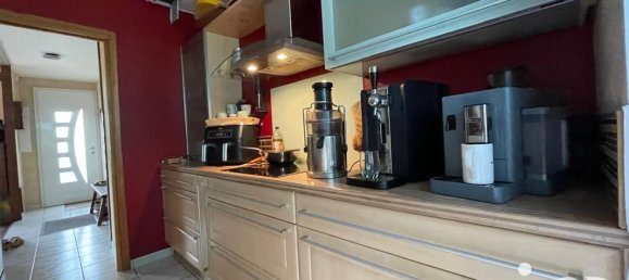 4 bedrooms House in Cergy, France No. 319503 12