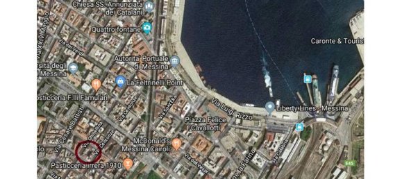 4-salle Appartement à Messina, Italy No. 254430 2