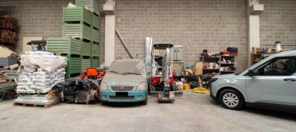 400m² Warehouse in Rudiano, Italy No. 359644 2