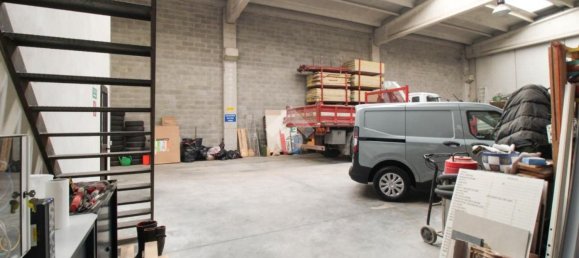 400m² Warehouse in Rudiano, Italy No. 359644 16