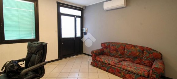 400m² Warehouse in Rudiano, Italy No. 359644 26