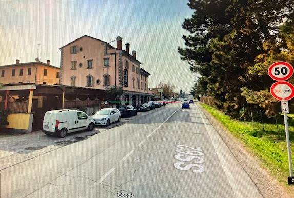 Квартира с 2 комнатами в Парма, Италия № 86340