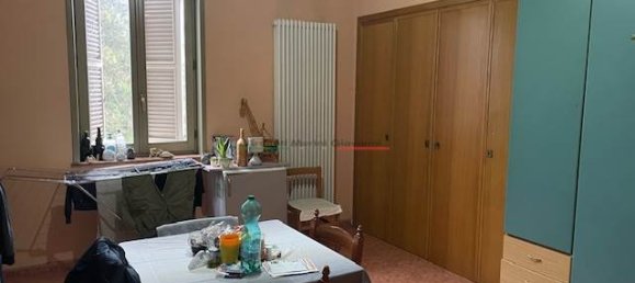 Квартира с 2 комнатами в Парма, Италия № 86340 2