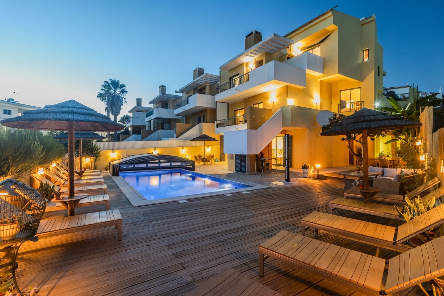 196m² Office in Lagos, Portugal No. 121359