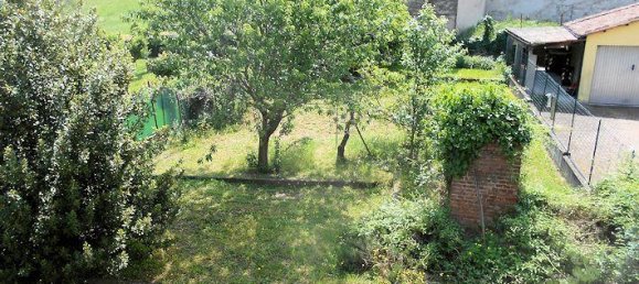 10 rooms Apartment in Cereseto, Italy No. 237752 3