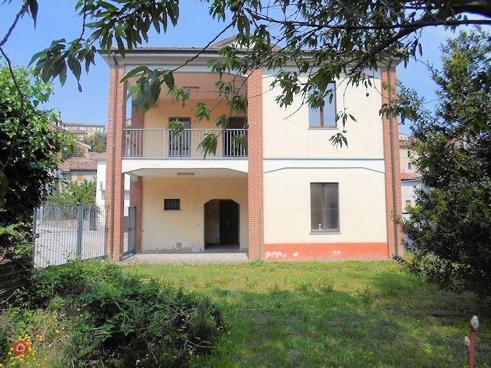 10 rooms Apartment in Cereseto, Italy No. 237752