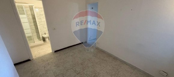 3 rooms Apartment in Vado Ligure, Italy No. 40383 11