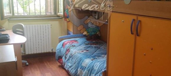 4 bedrooms Apartment in Cessapalombo, Italy No. 85780 13