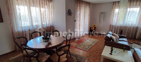 3 bedrooms Villa in Caselle Torinese, Italy No. 79578 2