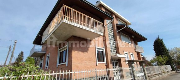 3 bedrooms Villa in Caselle Torinese, Italy No. 79578 40