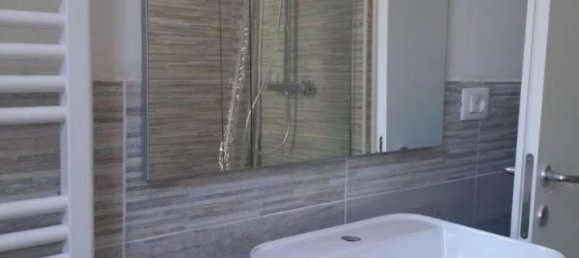 Apartamento de 3 divisões em Rapallo, Italy N.º 32187 40