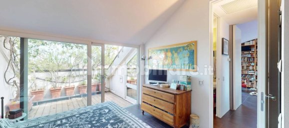 2 bedrooms Penthouse in Milan, Italy No. 331051 5