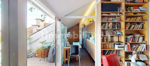 2 bedrooms Penthouse in Milan, Italy No. 331051 32
