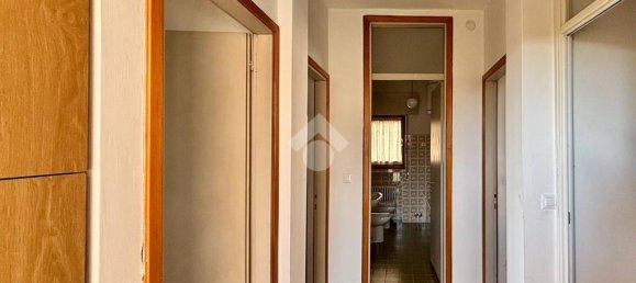 3 bedrooms Apartment in Conegliano, Italy No. 60542 10