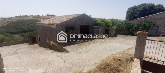 Casa de 10 habitaciónes en Modica, Italy No. 177265 5