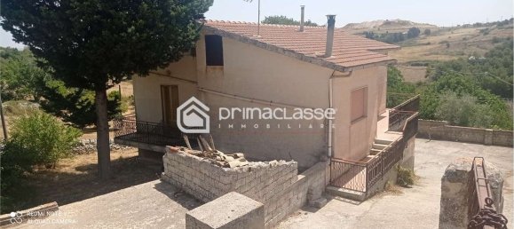 Casa de 10 habitaciónes en Modica, Italy No. 177265 6