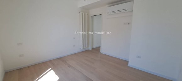 2 bedrooms Apartment in Pesaro, Italy No. 258261 7