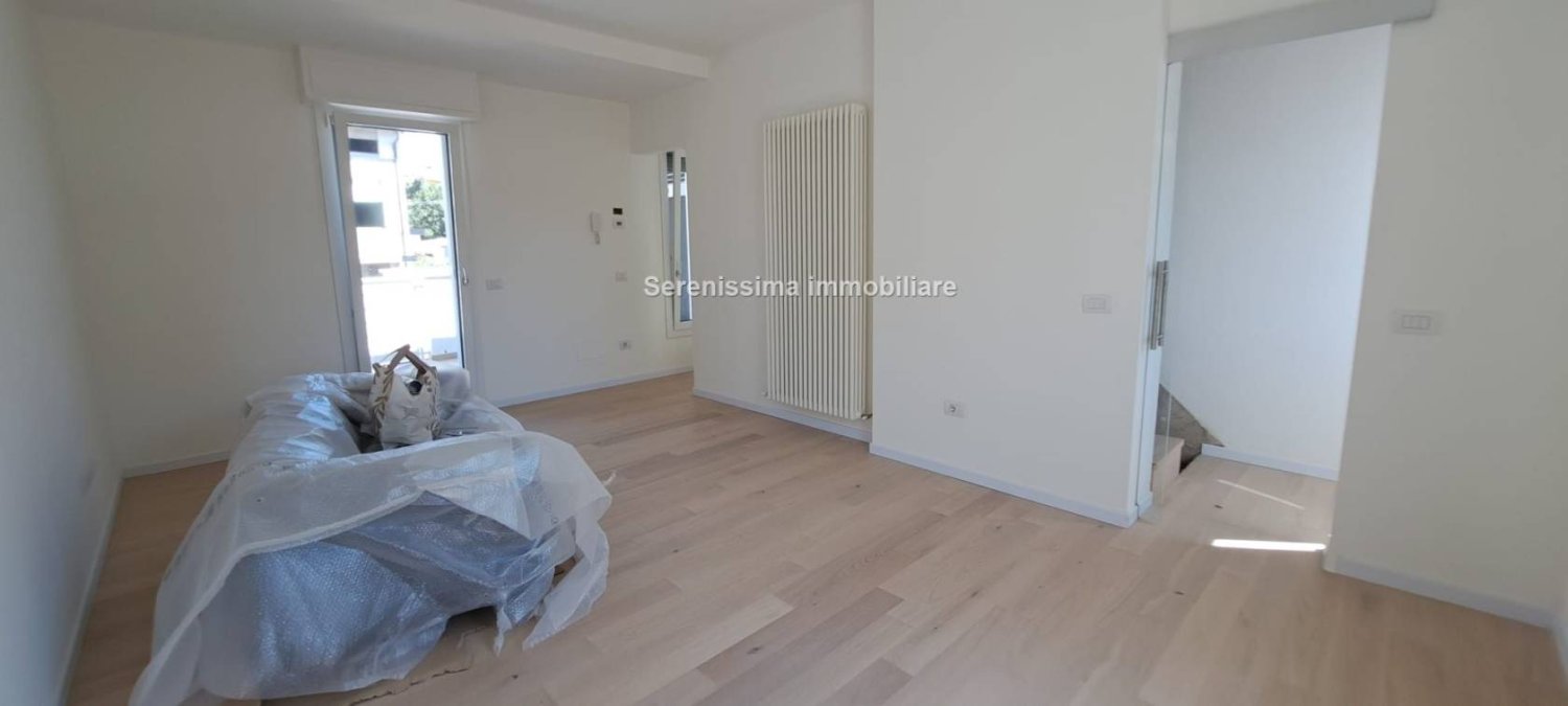 2 bedrooms Apartment in Pesaro, Italy No. 258261