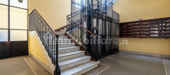 3 bedrooms Apartment in Turin, Italy No. 189922 24