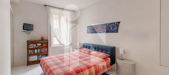 3 rooms Apartment in Mantua, Italy No. 245931 9