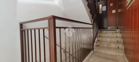 Квартира с 5 комнатами в Палермо, Италия № 157393 2