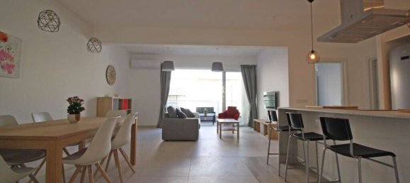 Apartamento de 2 dormitorios en Sliema, Malta No. 9672 2
