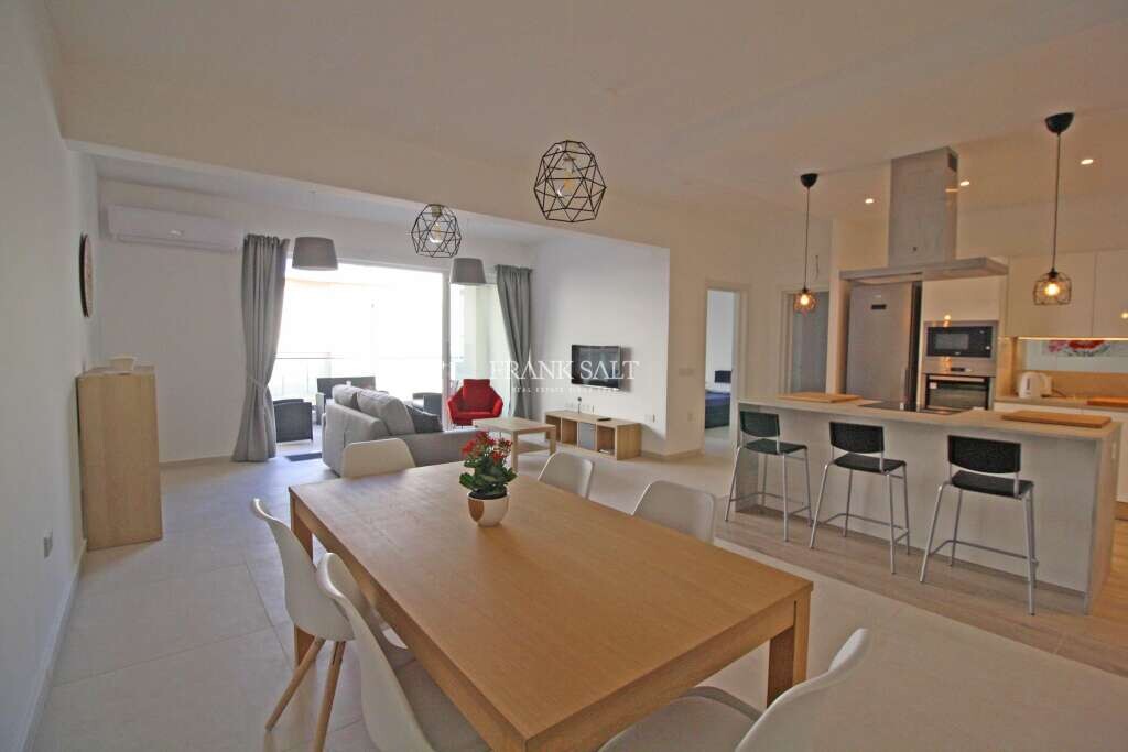 Apartamento de 2 dormitorios en Sliema, Malta No. 9672