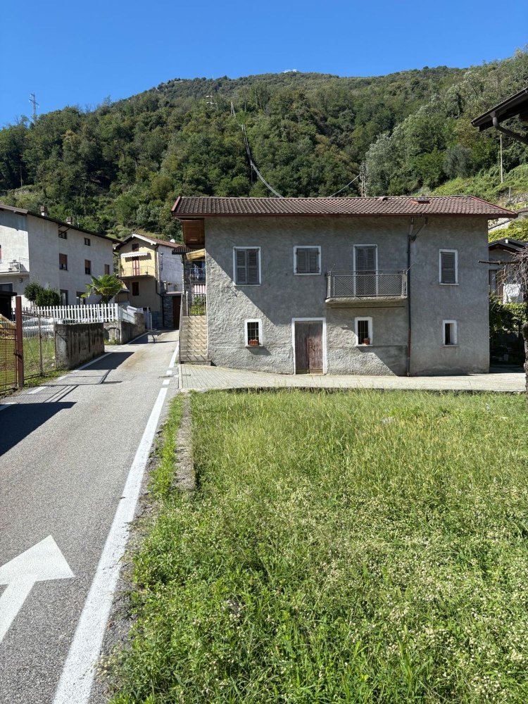 Дом с 2 спальнями в Сорико, Италия № 373181