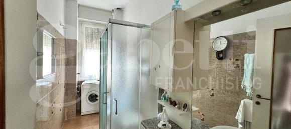 1 bedroom Apartment in Como, Italy No. 311923 12
