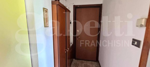 1 bedroom Apartment in Como, Italy No. 311923 8
