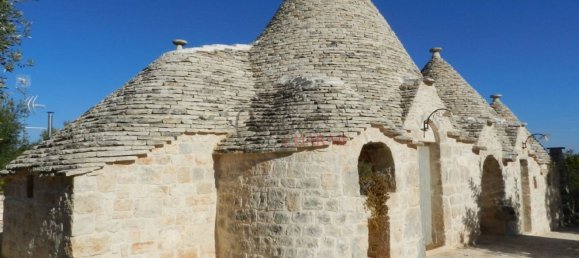 Casa de 4 habitaciónes en Castellana Grotte, Italy No. 73522 2