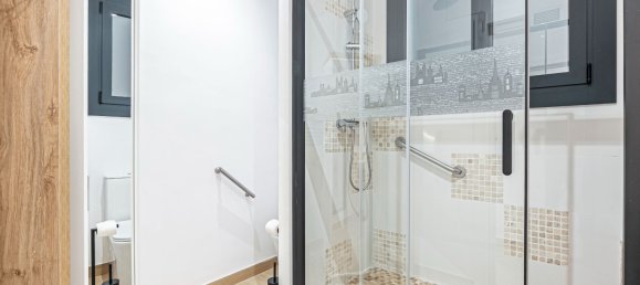 3 Schlafzimmer Wohnung in Eixample, Spain, Nr. 136415 26