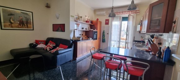 Apartamento de 2 dormitorios en Genoa, Italy No. 312692 6
