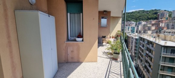Apartamento de 2 dormitorios en Genoa, Italy No. 312692 17
