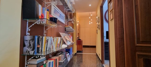 Apartamento de 2 dormitorios en Genoa, Italy No. 312692 29