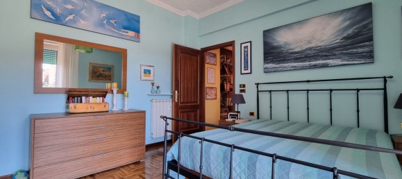 Apartamento de 2 dormitorios en Genoa, Italy No. 312692 27