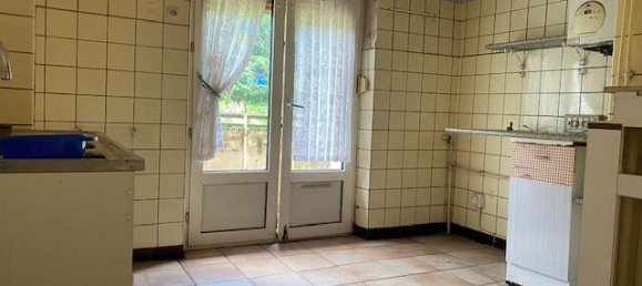 4 bedrooms Apartment in Algrange, France No. 230215 11