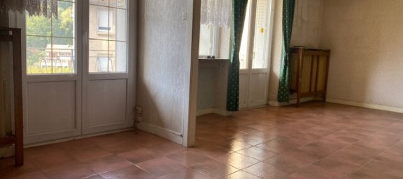 4 bedrooms Apartment in Algrange, France No. 230215 4