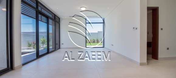 4 bedrooms Villa in Yas Island, UAE No. 109078 6