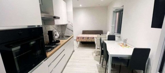 Дом с 3 комнатами в Сан Никола Арчелла, Италия № 39195 8