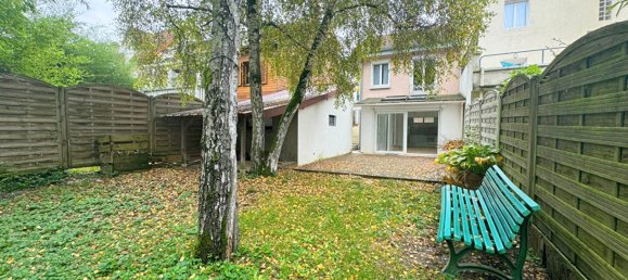 3 bedrooms House in L'Hay-les-Roses, France No. 178828 5