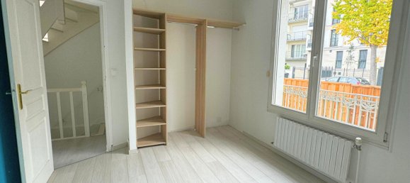 3 bedrooms House in L'Hay-les-Roses, France No. 178828 4