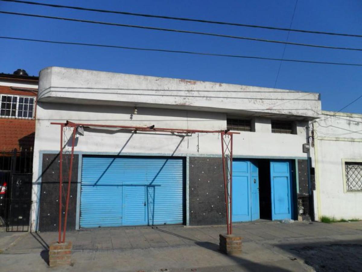 3 غرف نوم منزل في Lanus, Argentina رقم 7452