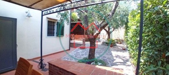 5-Zimmer Haus in Uzzano, Italy, Nr. 286637 8