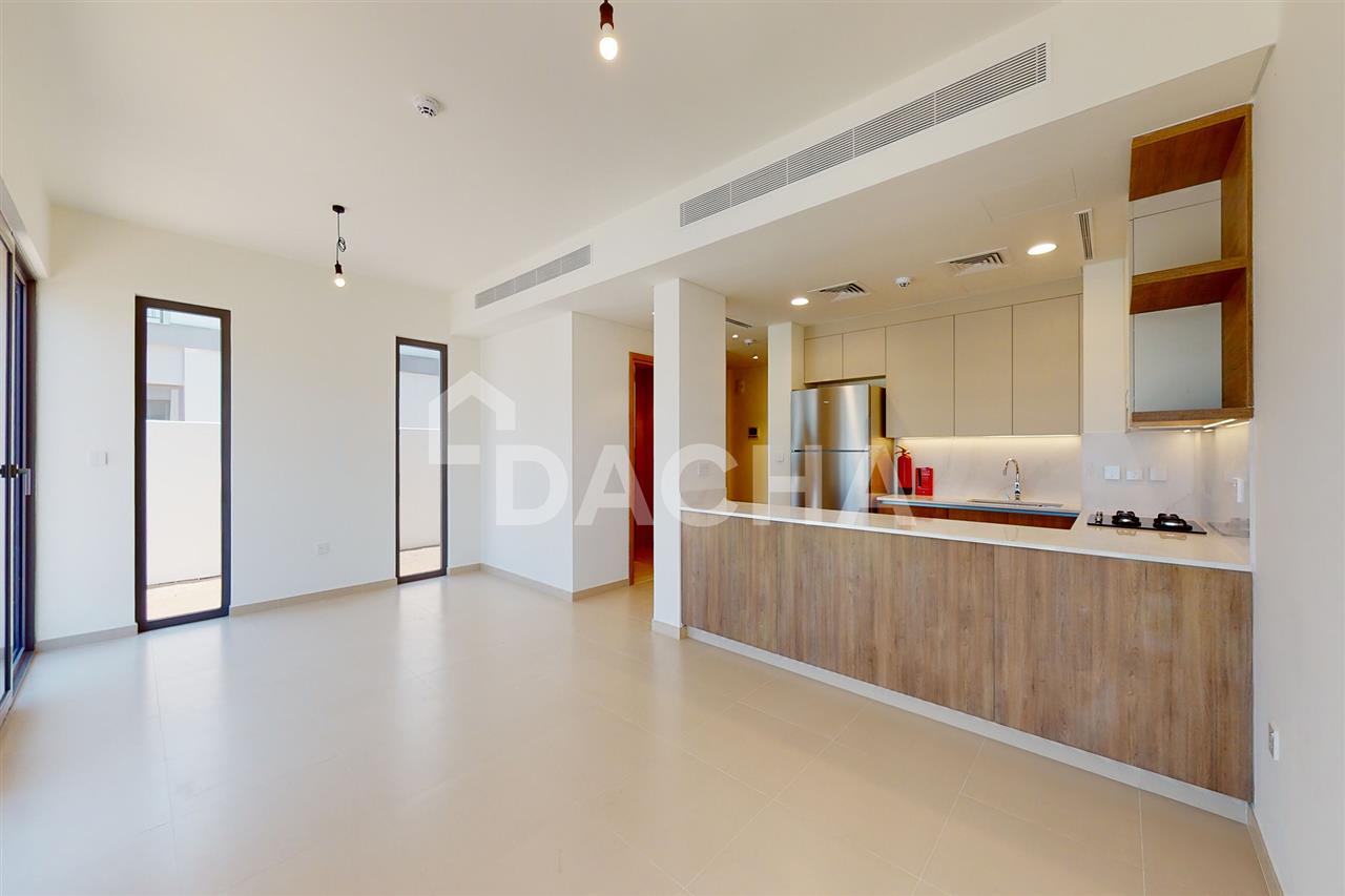 Вилла с 4 спальнями в Tilal Al Ghaf, ОАЭ № 27780