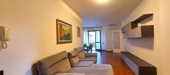 5 rooms Apartment in Treviso, Italy No. 214251 2