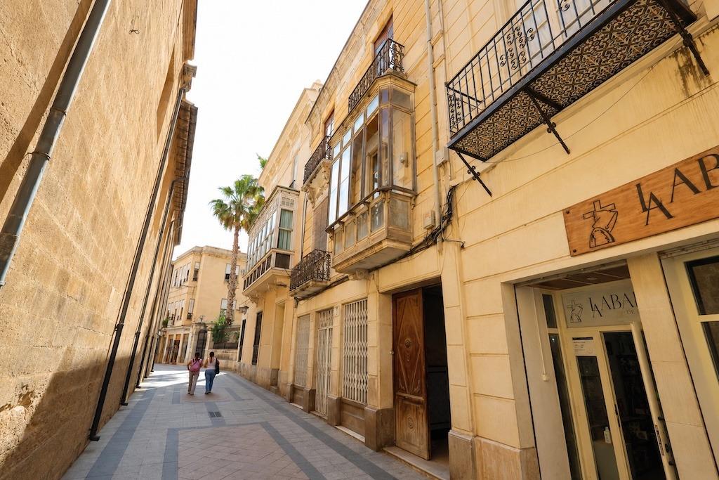 5 dormitorios propiedad comercial en venta en Orihuela, Alicante, Comunidad Valenciana, Spain № 366334
