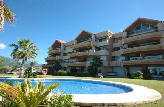 3 bedrooms Penthouse in Marbella, Spain No. 1365